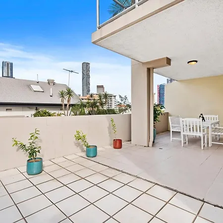 Apartment Stylish Escape Free Parking For 2 Walk To Cbd Brisbane