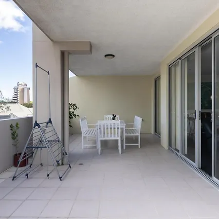 Apartment Stylish Escape Free Parking For 2 Walk To Cbd *