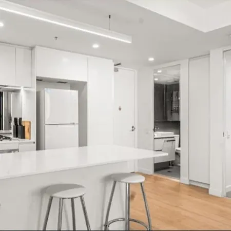 Apartment Bright Cbd 2 Bedroom Resort-style Escape Brisbane