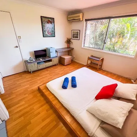 Guest house Vista Air Conditioned Dream Castle Youth *
