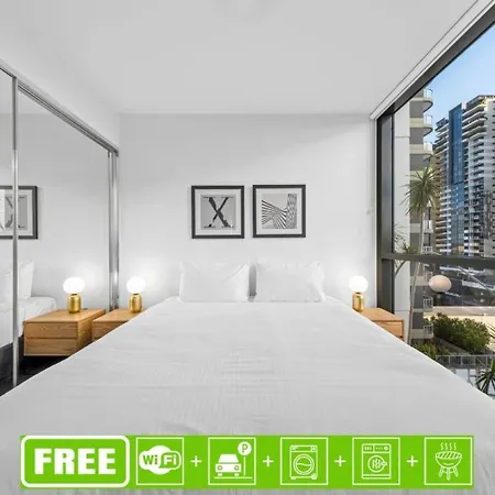 Apartment Cityside One Bedroom Getaway In South