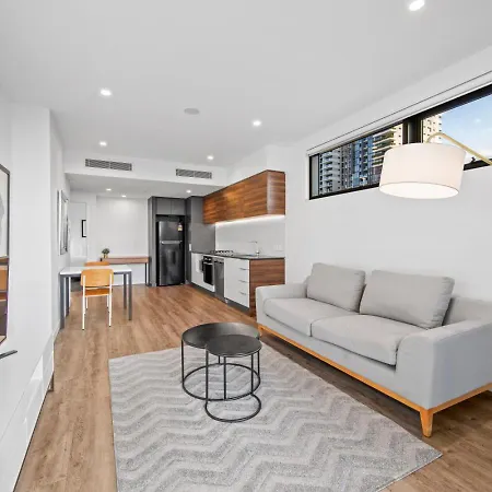Cityside One Bedroom Getaway In South Apartment *