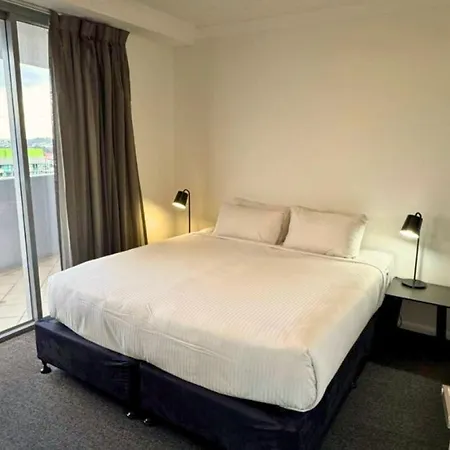 Dreamy Cityside 2br Haven