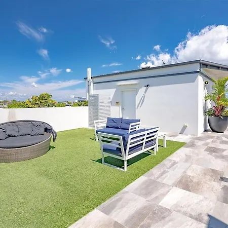 Gabba Apartment,free Parking, Walk To Pa Hospital & The Gabba Stadium , Woolloongabba Apartment *