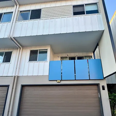 Homestay Market Square Modern Haven - Near Qeii And Griffith Uni *