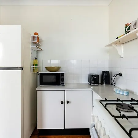 Quiet & Cosy Bulimba Escape *