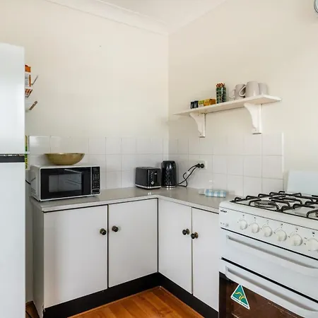 Quiet & Cosy Bulimba Escape *