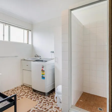 Quiet & Cosy Bulimba Escape Apartment