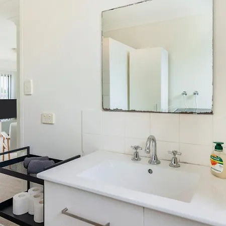 Quiet & Cosy Bulimba Escape