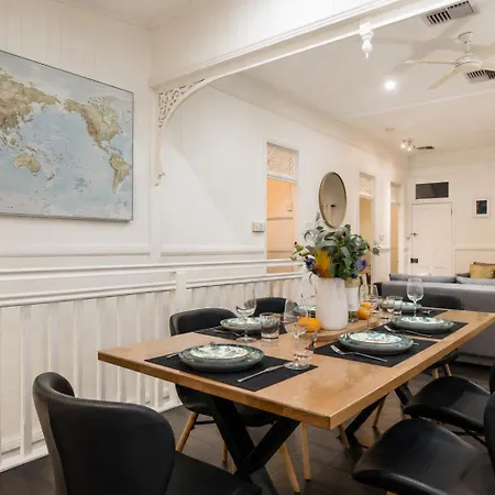 Holiday home Stylish With Pool, Close Suncorp Stadium, Cbd *