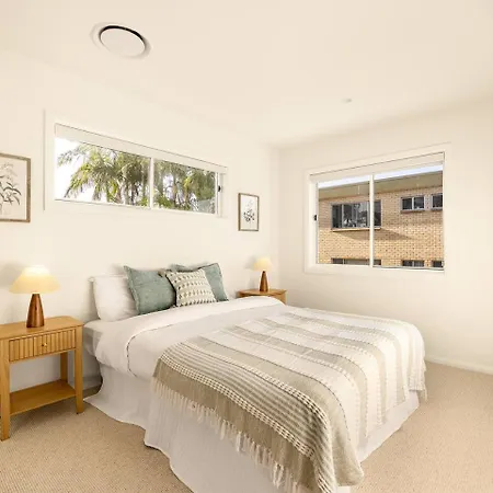 Holiday home Brand-new 4br Luxury Living Near Airport And Mall *