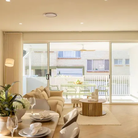 Holiday home Brand-new 4br Luxury Living Near Airport And Mall Brisbane