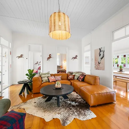 Inverclyde On Red Hill - Pet Friendly * Brisbane