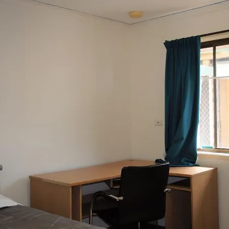 Cozy 4 Bedroom House In Sunnybank Hills Holiday home Brisbane