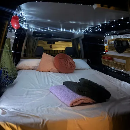 Luxury tent Caddy Car