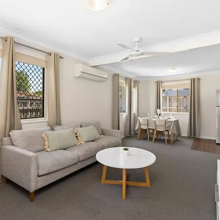 Quiet 2b1b Ar1 36 Holiday home Brisbane
