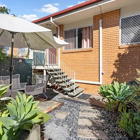 Holiday home Beautiful 2 Bedroom Unit In Prime Location! Brisbane