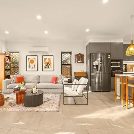 Magazine Worthy Stylish Escape Holiday home Brisbane