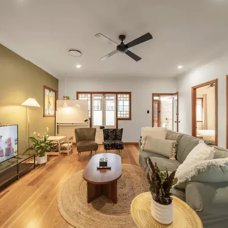 House Of Fairy Wren -charming Queenslander Mins Drive To Cbd And Gabba Stadium! - Holiday home *
