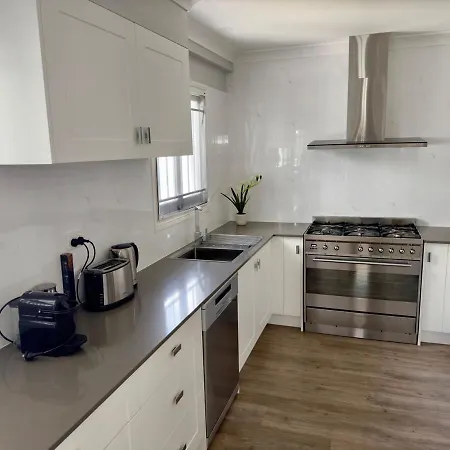 Holiday home Bay Breeze Manor Grand 5br Queenslander Haven Brisbane