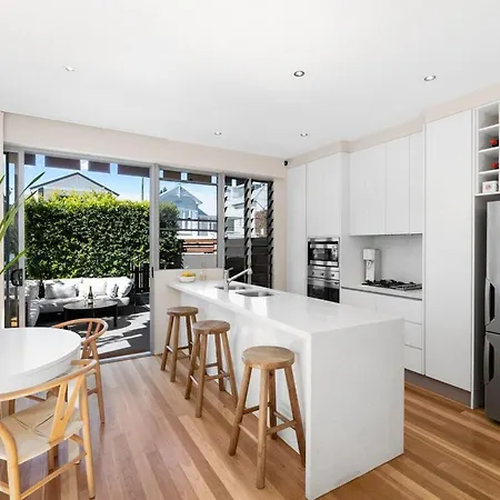 House New Farm Architecturally Designed Holiday home Brisbane