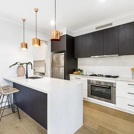 Calm & Cosy Bulimba Townhome Retreat *