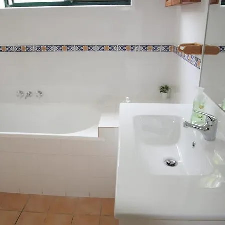 4 Bedroom House In Runcorn