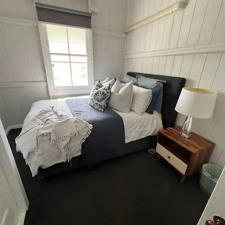 Bay Breeze Manor Grand 5br Queenslander Haven Brisbane