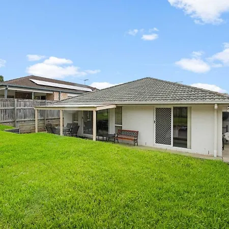 Stunning Wakerley Family Brisbane