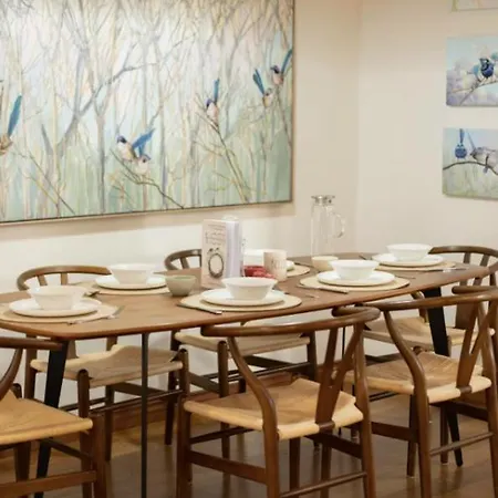 House Of Fairy Wren -charming Queenslander Mins Drive To Cbd And Gabba Stadium! - *