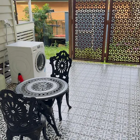 Private Guest House, Separate Entry 3* Brisbane