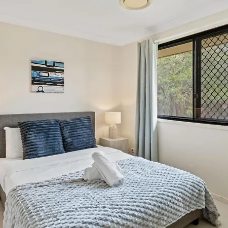 Affordable 4 Bedroom 2 Bathroom Family With Air Conditioning Brisbane