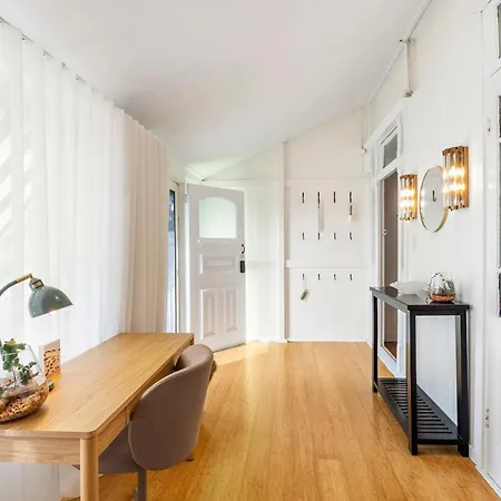 Inverclyde On Red Hill - Pet Friendly Holiday home Brisbane