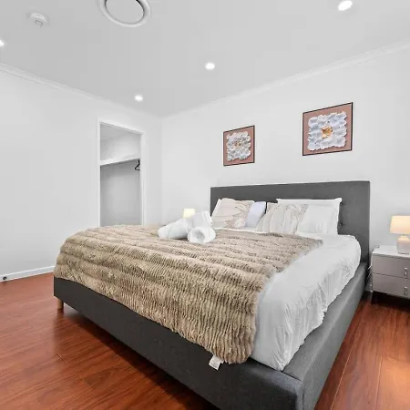 Value Family Friendly Near Shops And Dining Holiday home