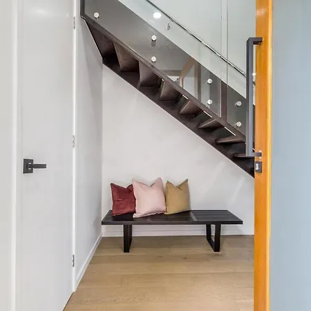 Holiday home Calm & Cosy Bulimba Townhome Retreat Brisbane