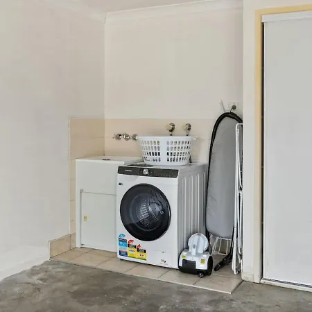 Holiday home Affordable 4 Bedroom 2 Bathroom Family With Air Conditioning Brisbane