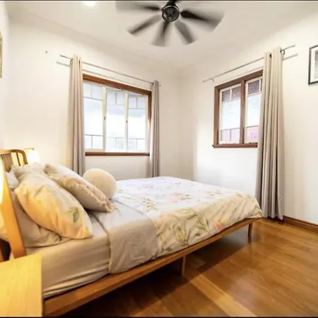 House Of Fairy Wren -charming Queenslander Mins Drive To Cbd And Gabba Stadium! - * Brisbane