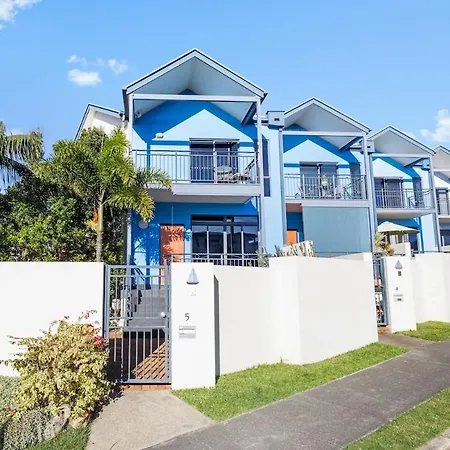 Manly View Townhouse Haven Holiday home *