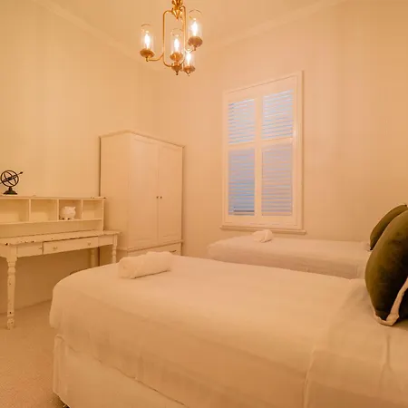 Lux St Rooftop Holiday home Brisbane