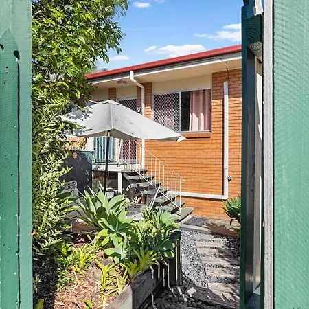 Beautiful 2 Bedroom Unit In Prime Location! Holiday home