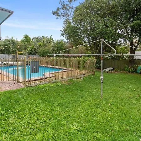 Brand New Modern Comfort Study And Gym Holiday home Brisbane