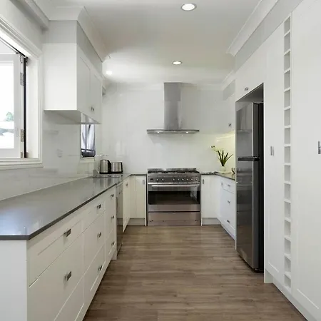 Holiday home Bay Breeze Manor Grand 5br Queenslander Haven