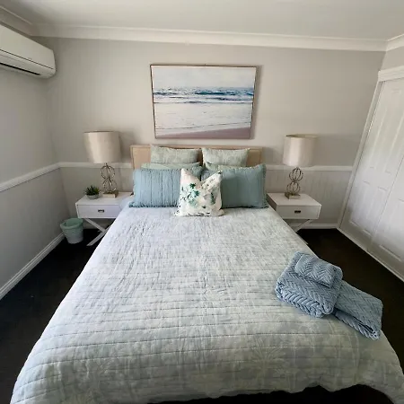 Bay Breeze Manor Grand 5br Queenslander Haven Holiday home *