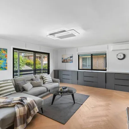Brand New Modern Comfort Study And Gym * Brisbane
