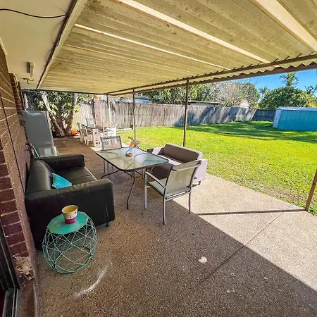 Guest house Islington Youth House Brisbane