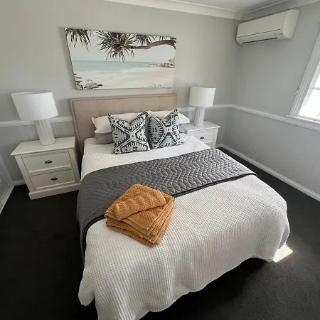 Bay Breeze Manor Grand 5br Queenslander Haven Holiday home Brisbane