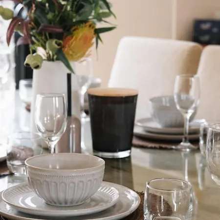 Affordable 4 Bedroom 2 Bathroom Family With Air Conditioning * Brisbane