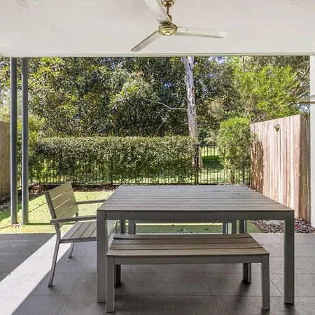 Spacious 3 Bedroom Townhouse In Prime Location!
