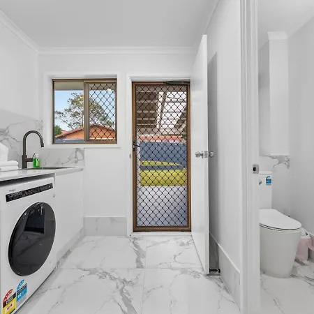 Value Family Friendly Near Shops And Dining * Brisbane