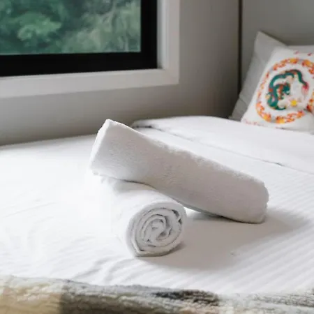 Brand New Modern Comfort Study And Gym Brisbane